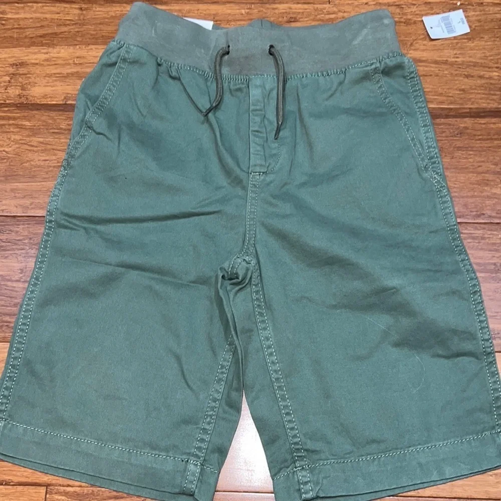 Gap kids boys olive pull on shorts with elastic waist size large (10-11) NWT